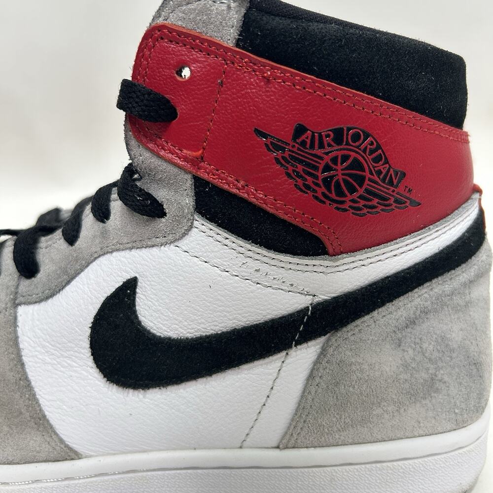 Nike Air Jordan 1 Retro High “Light Smoke Grey” - Picture 7 of 10